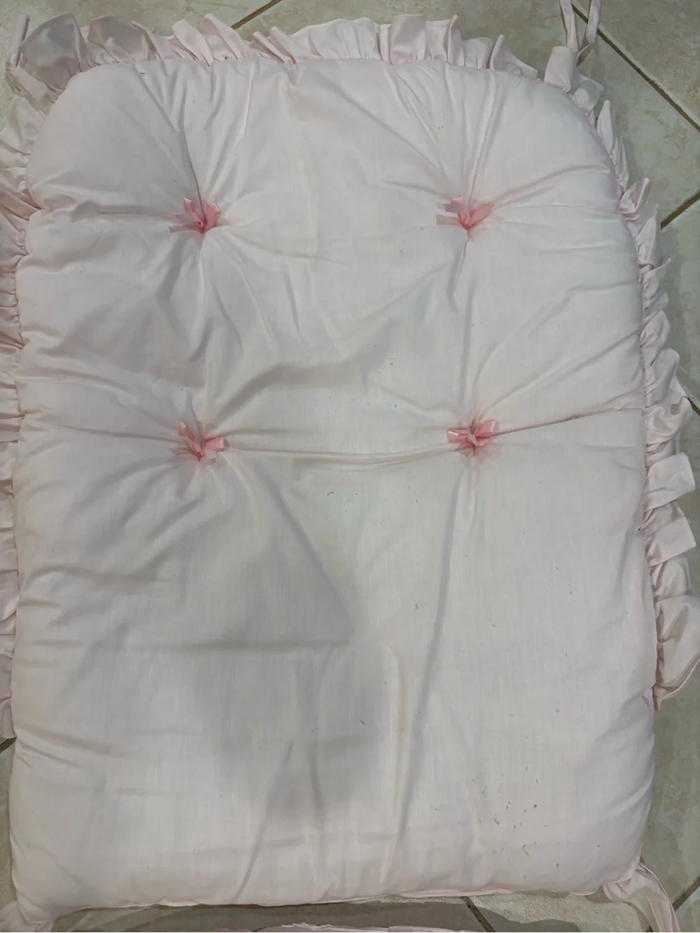 Girls' Soft Pink Ruffled rocking chair cushion
